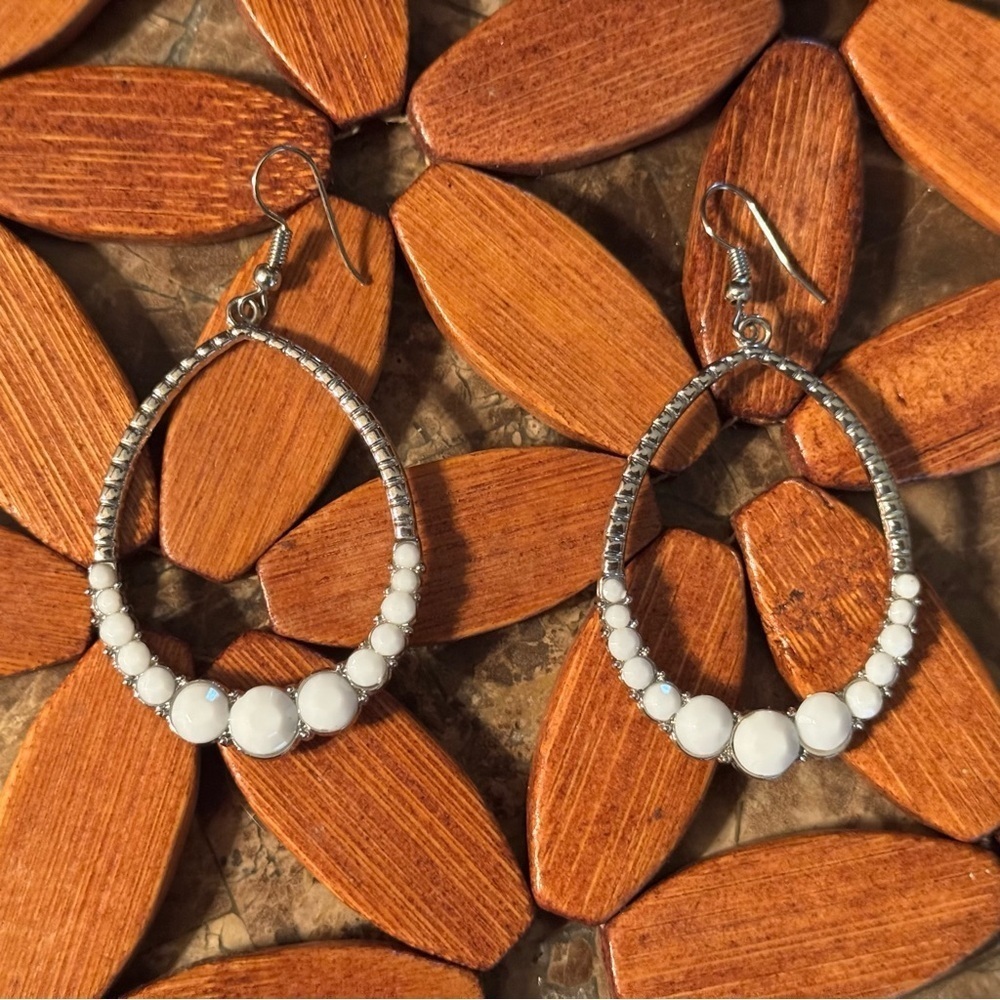 Boho Western Silver & White Beaded Teardrop Earrings